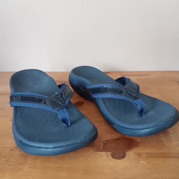 Vionic Tide Toe Post Women's Orthotic Sandals, Patent Leather Navy, Size US 7M - Picture 5 of 10